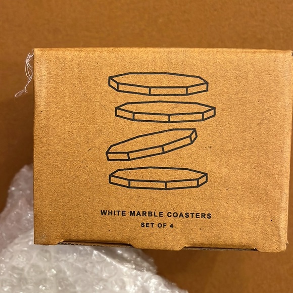 Set of 4 Marble White Coasters - Picture 2 of 5